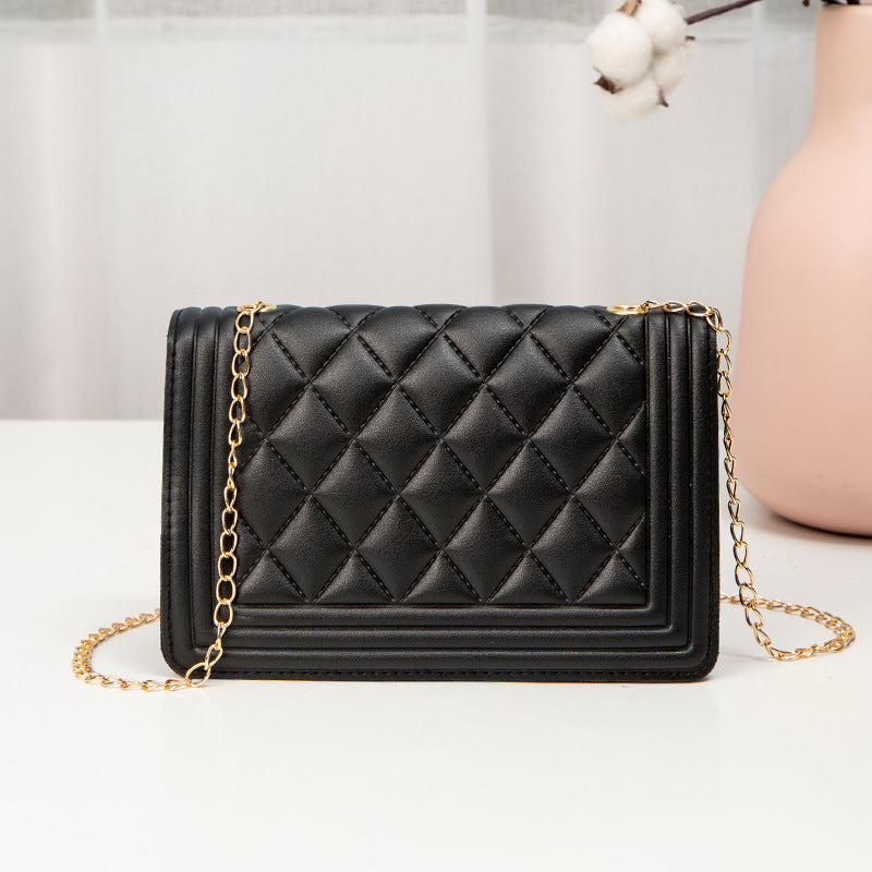 Bolsa Iwasa Quilted Pequena Crossbody